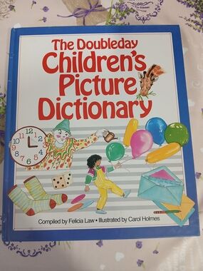 The Doubleday Children's Picture Dictionary by Felicia Law, Like New